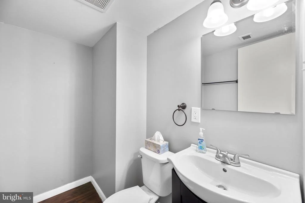 Photo of 7002 FITZPATRICK DRIVE