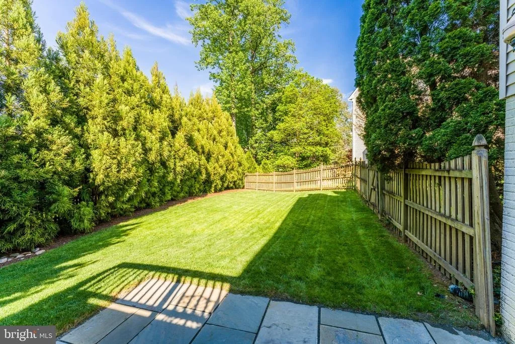 Photo of 12537 RIDGEGATE DRIVE