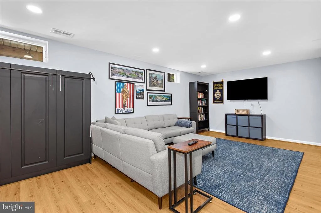 Photo of 102 BREWER AVENUE