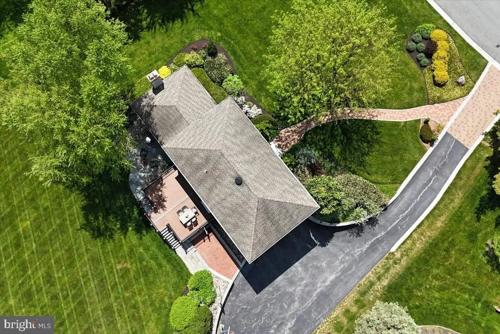 Photo of 57 TENBY CHASE DRIVE