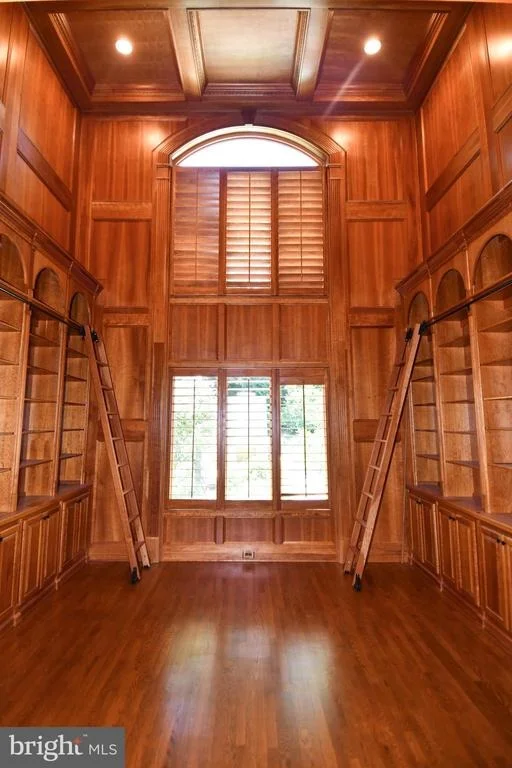 Photo of 7808 SOUTHDOWN ROAD