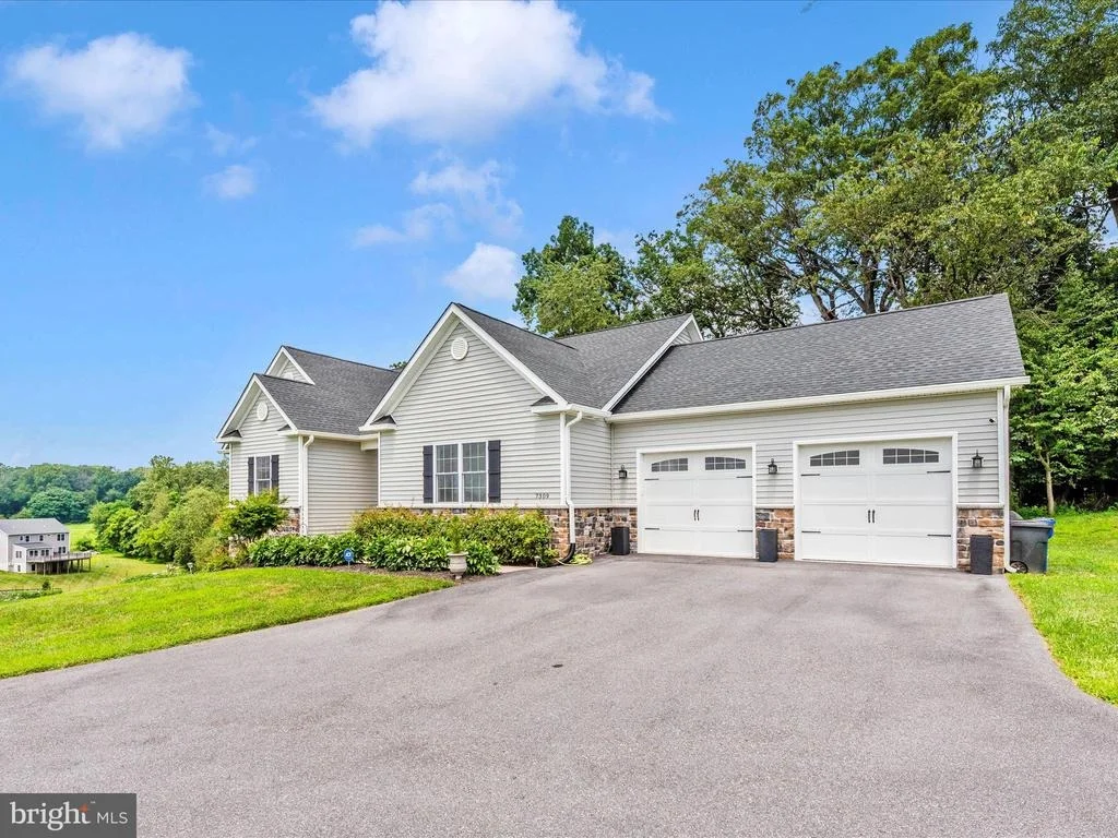 Photo of 7309 TALBOT RUN ROAD