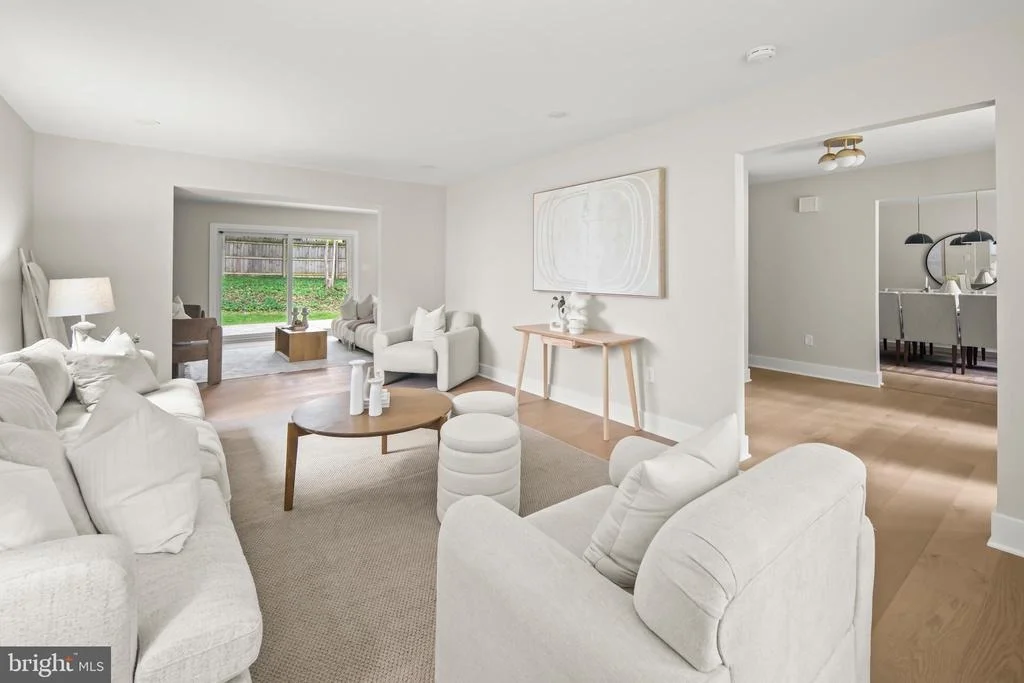 Photo of 9137 ROCKEFELLER LANE