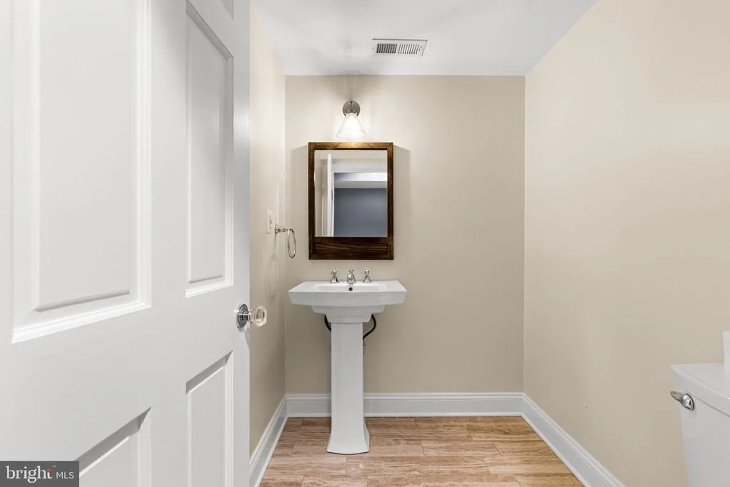 Photo of 13311 FALLS ROAD