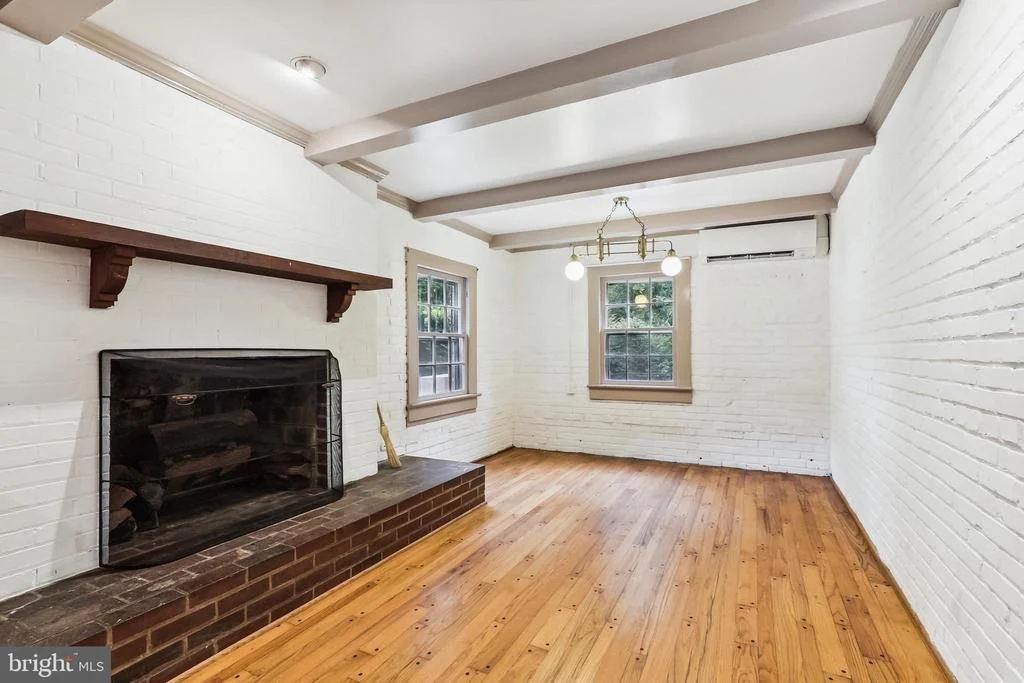 Photo of 1801 ASHTON ROAD