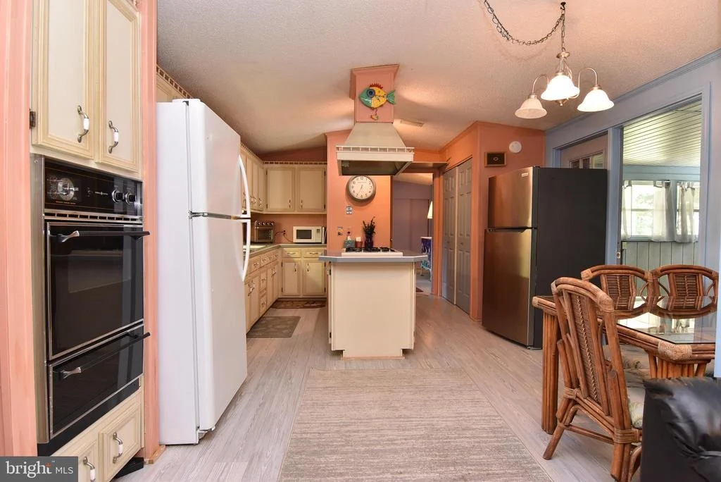 Photo of 6 BREAKWATER DRIVE