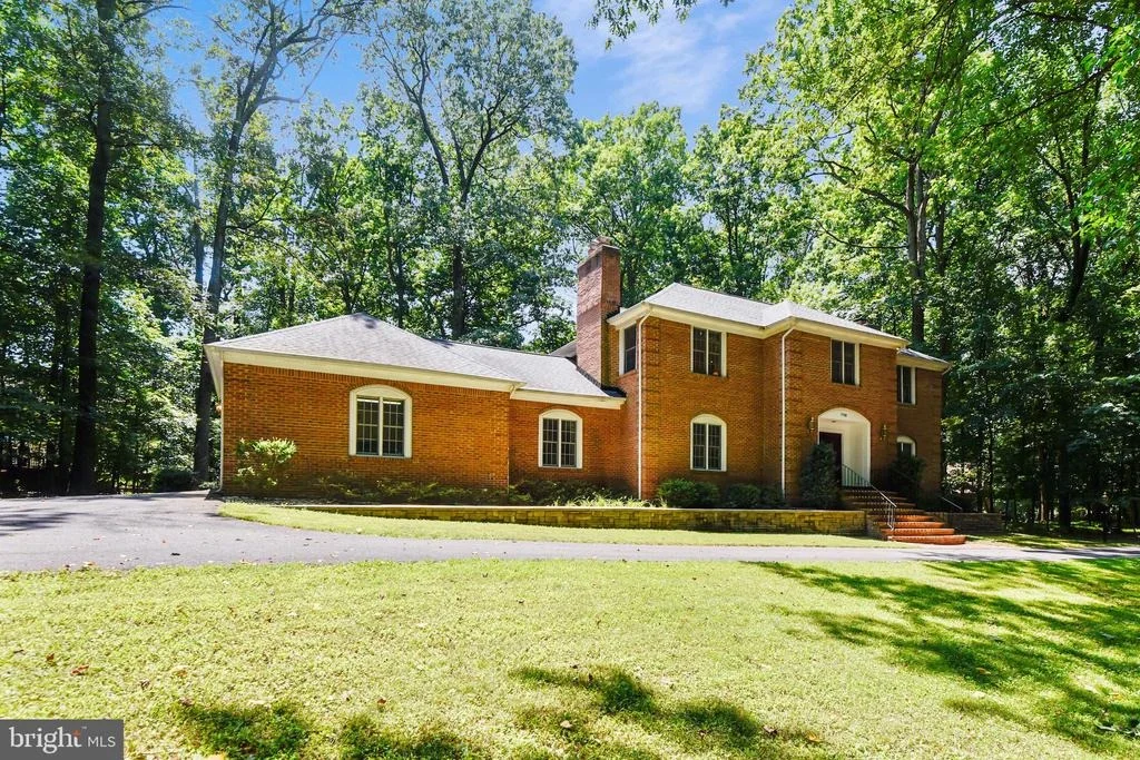 Photo of 7700 WARFIELD ROAD