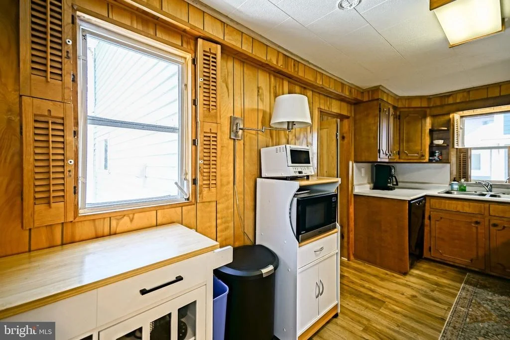 Photo of 18 DELAWARE AVENUE