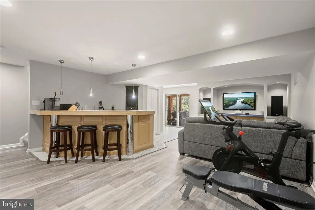 Photo of 239 BISHOPS GLEN DRIVE