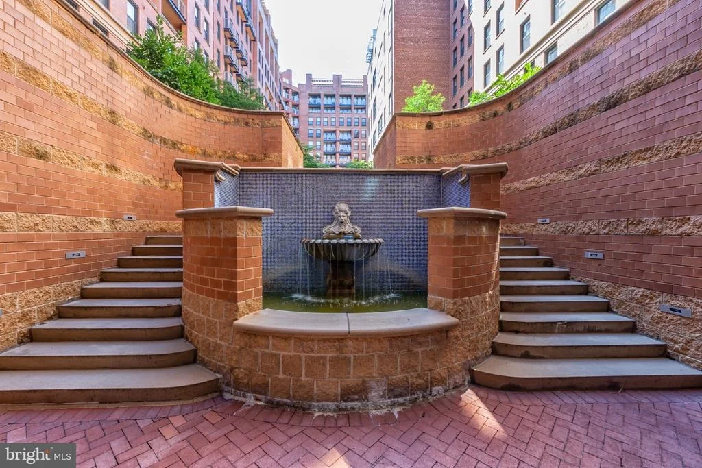 Photo of Unit 407 at 616 E STREET NW