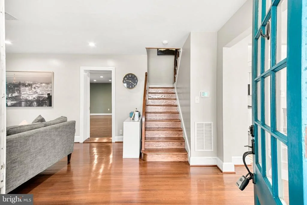 Photo of 1101 ROSEMONT AVENUE