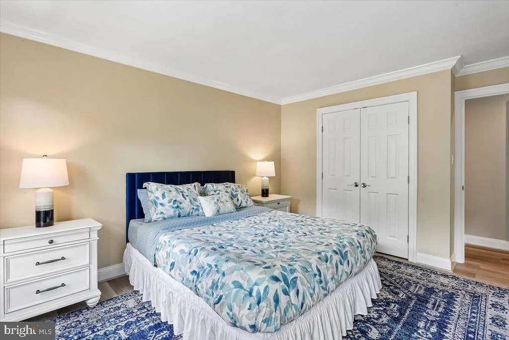 Photo of 2425 HIDDEN VALLEY LANE