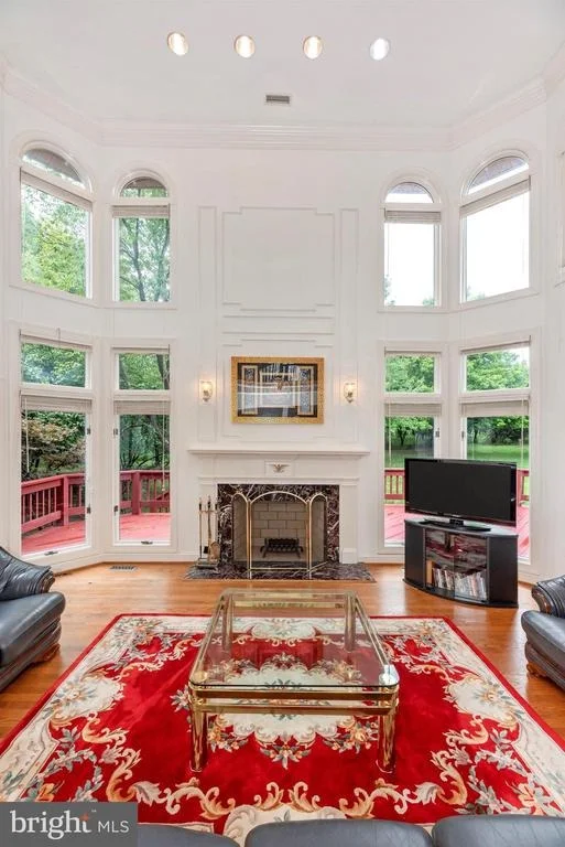 Photo of 6364 WINPENNY DRIVE