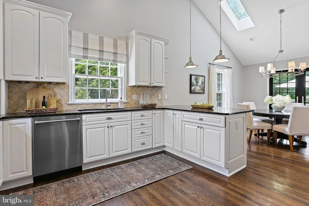 Photo of 8112 COACH STREET