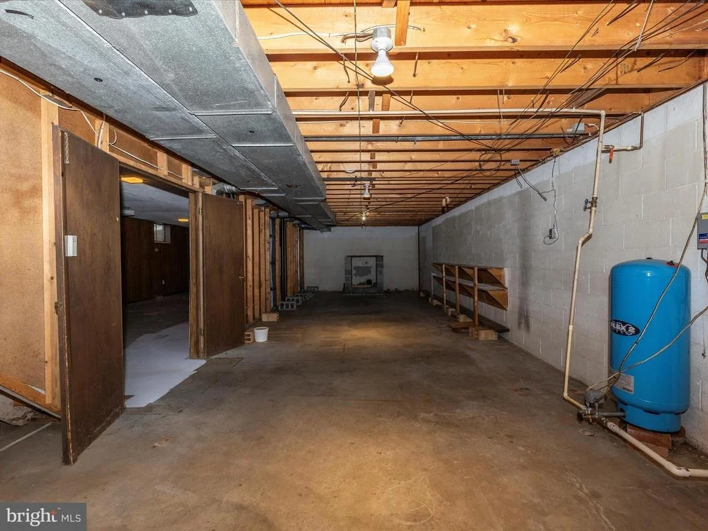 Photo of 9484 POCONO DRIVE
