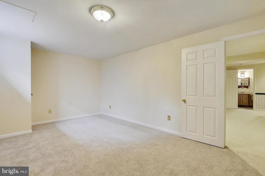 Photo of Unit 8 at 1037 WINDRUSH LANE