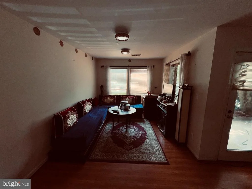 Photo of Unit 4A2 at 3176 SUMMIT SQUARE DRIVE