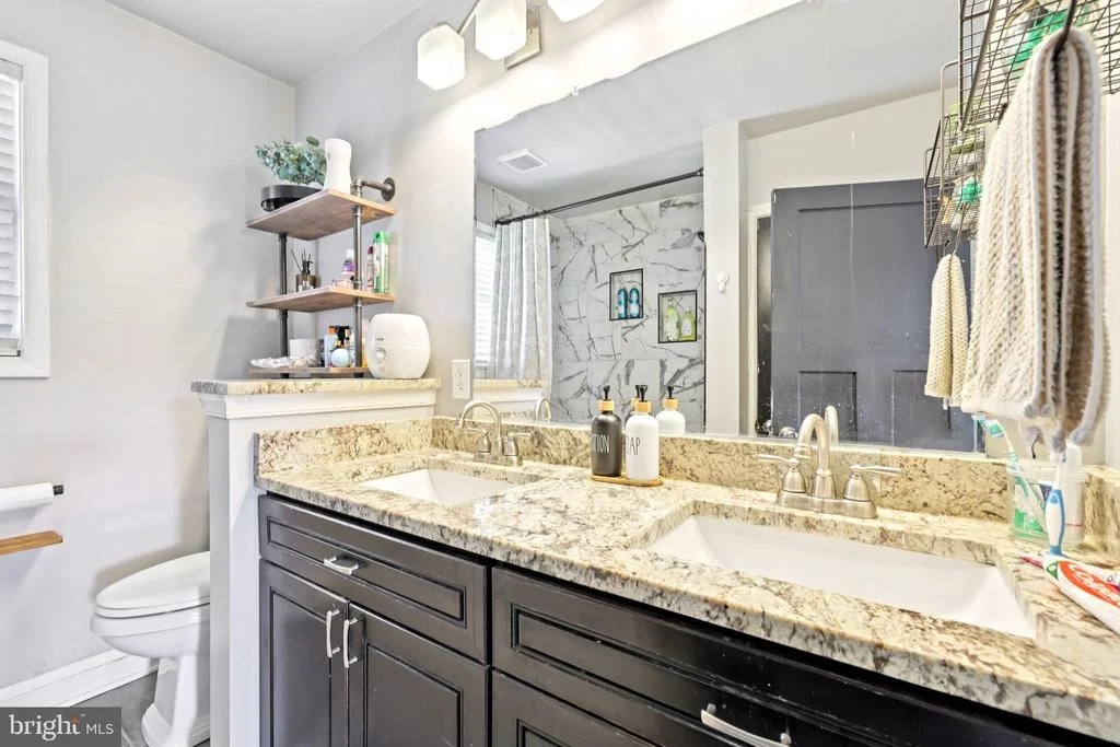 Photo of 4214 THORNCLIFF ROAD