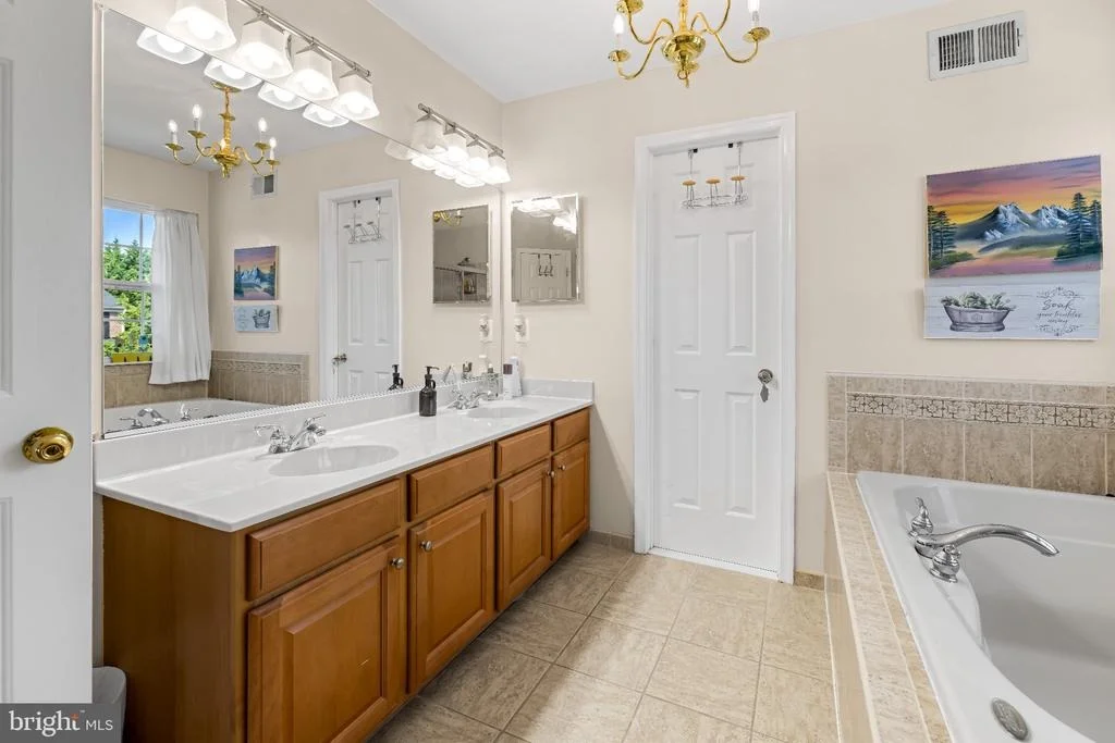 Photo of 5103 CREST HAVEN WAY