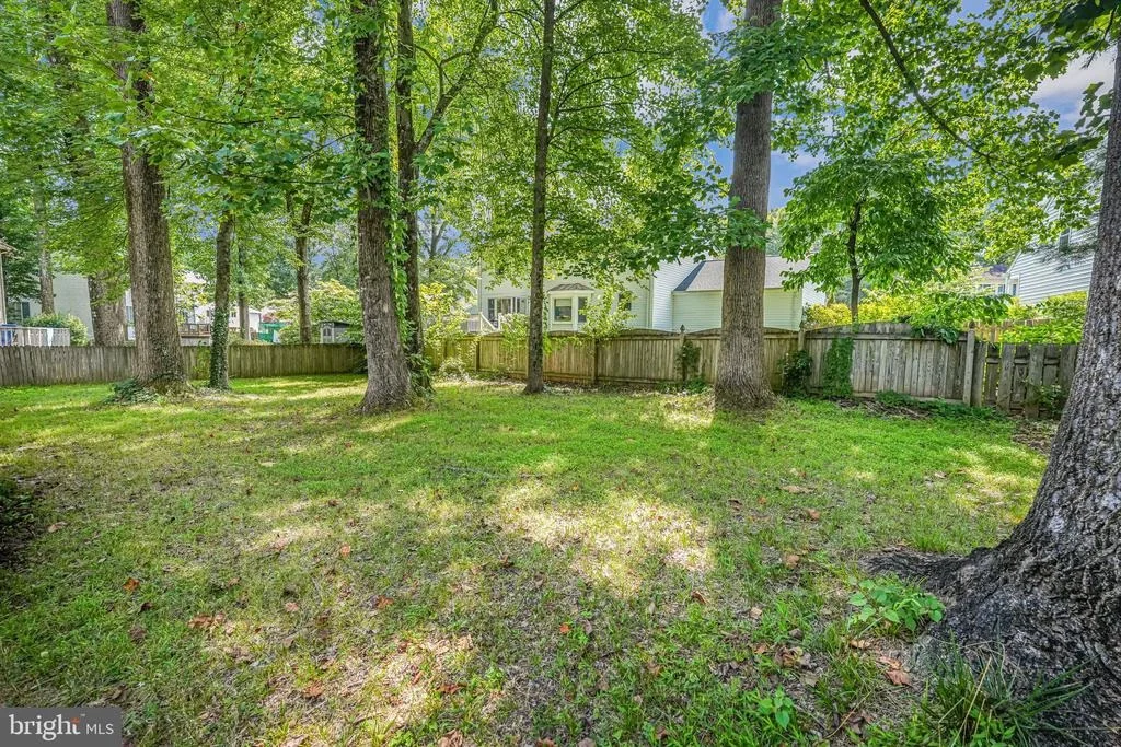 Photo of 15198 HOLLEYSIDE DRIVE
