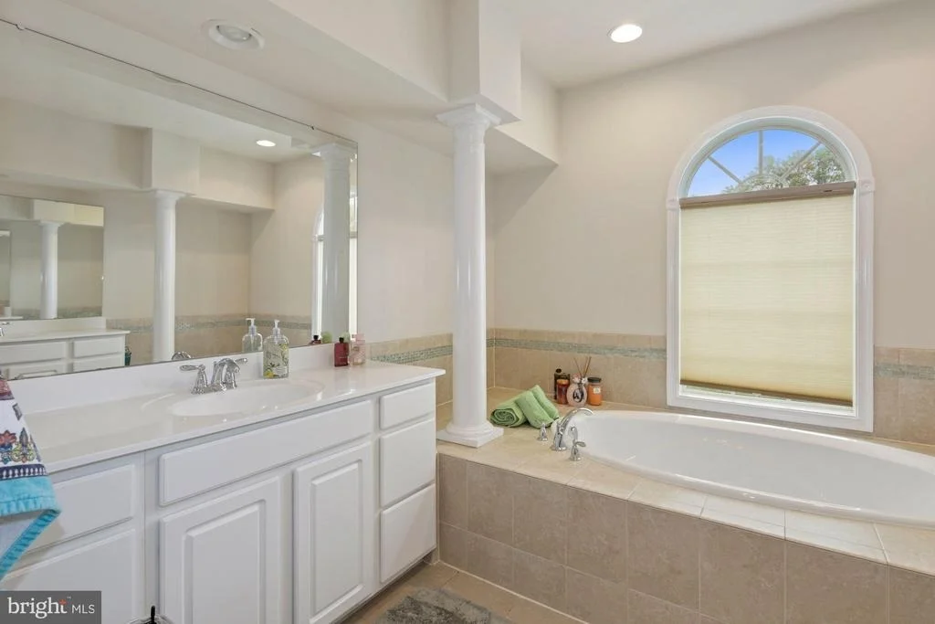 Photo of 10505 WINDLASS RUN ROAD