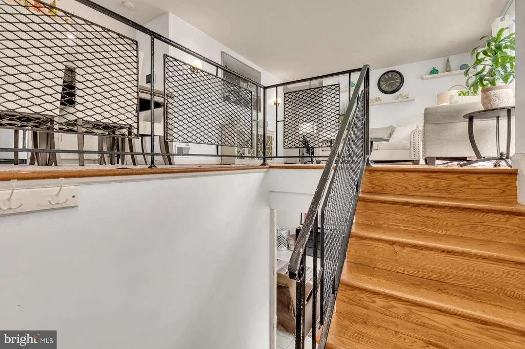 Photo of 12812 BUSHEY DRIVE