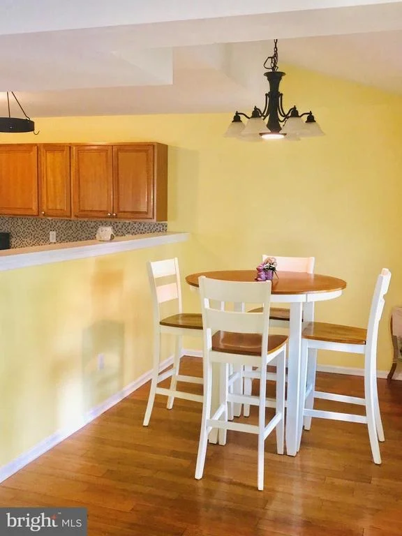 Photo of 668 WARREN DRIVE