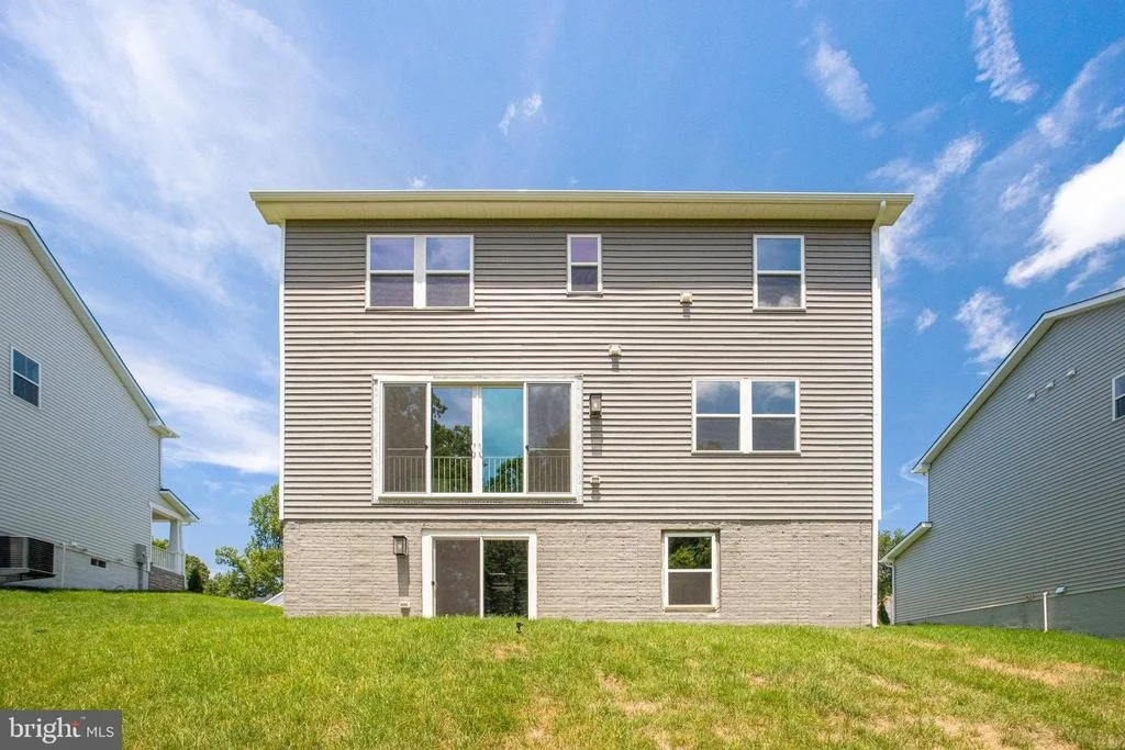 Photo of 35606 PINE NEEDLE LANE