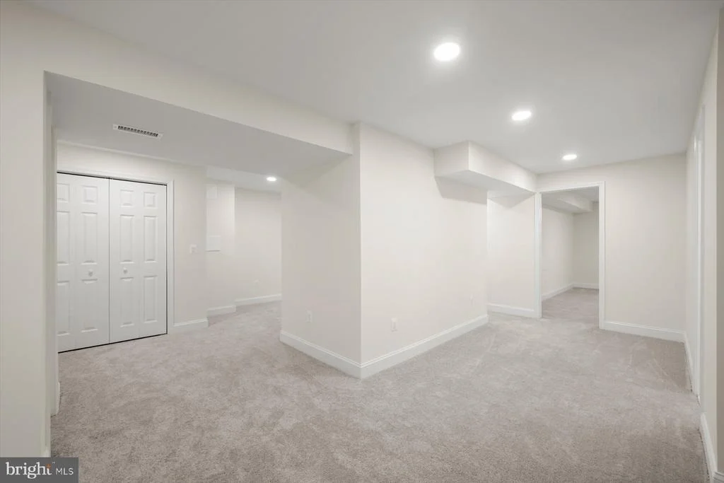 Photo of 9310 BIEMANS TERRACE