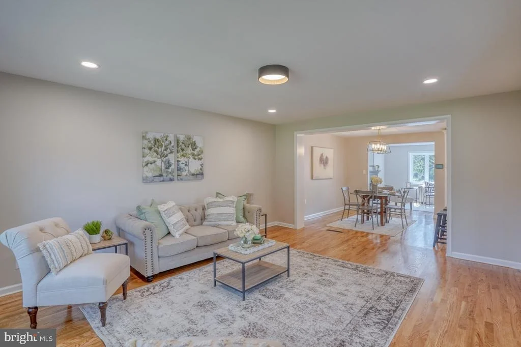 Photo of 1207 CRESTOVER ROAD