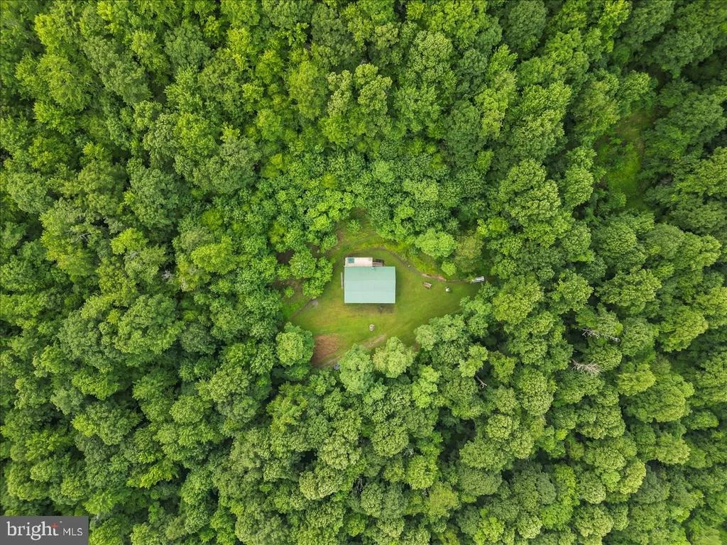 Photo of 611 TIMBER TRAIL