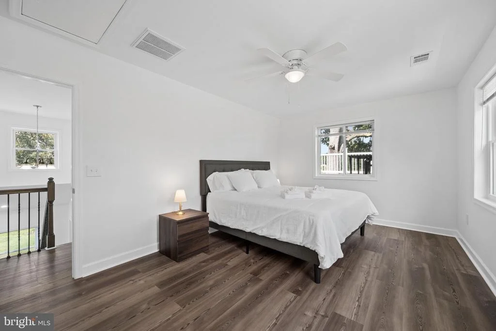 Photo of 456 DEALE ROAD