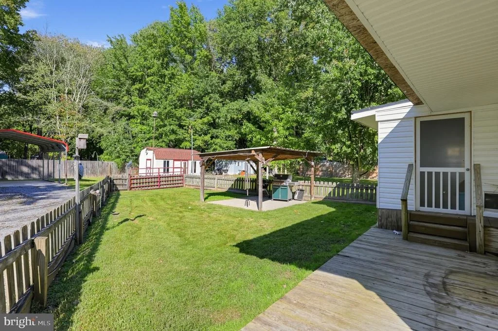 Photo of 1462 COLUMBIA BEACH ROAD