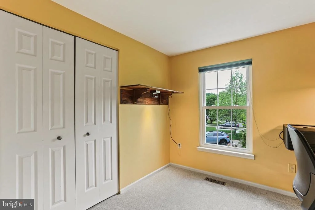 Photo of 10000 MADRONAWOOD DRIVE