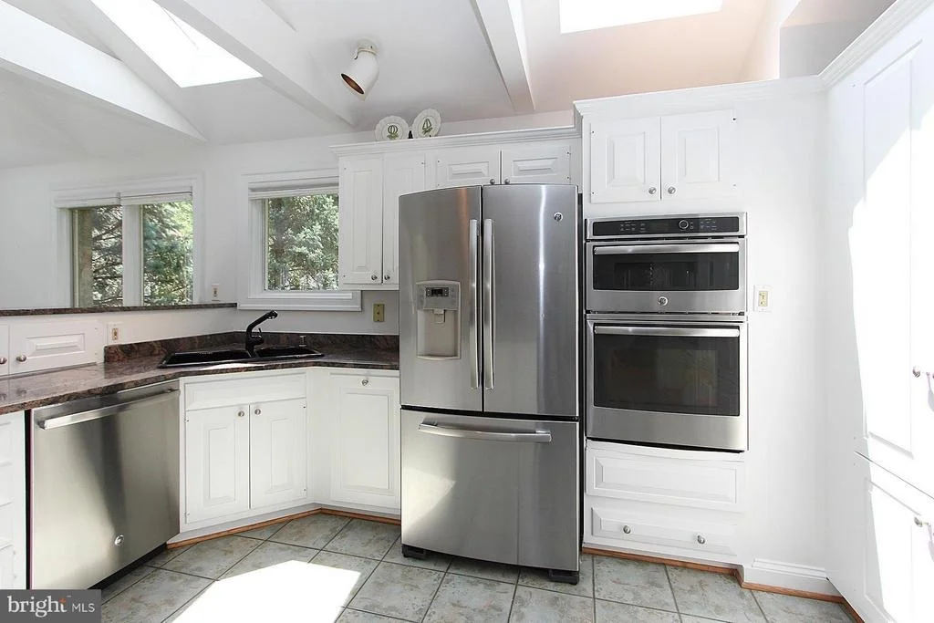 Photo of 6950 DUNCRAIG COURT
