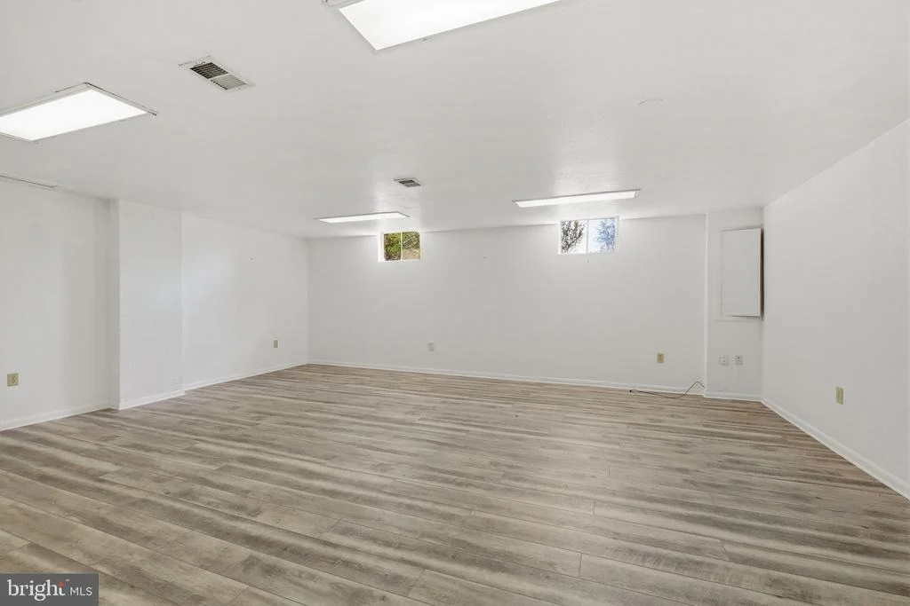 Photo of 1429 LONGHILL DRIVE