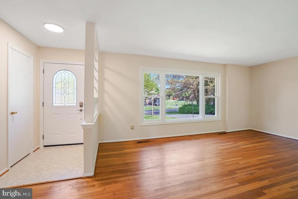 Photo of 18804 WILLOW GROVE ROAD