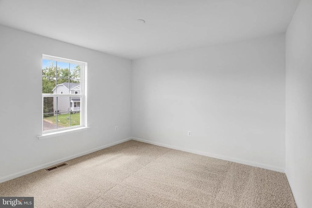 Photo of 35611 PINE NEEDLE LANE