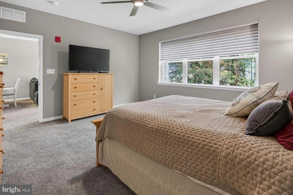 Photo of Unit 2 at 37670 EXETER DRIVE