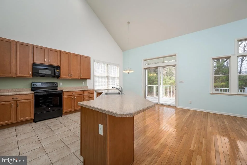 Photo of 196 WILLOW OAK AVENUE