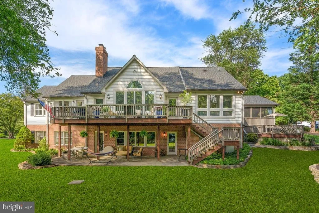 Photo of 17030 BARN RIDGE DRIVE