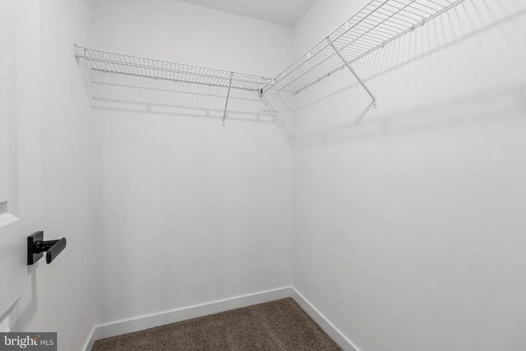 Photo of 2000 ARAM DRIVE