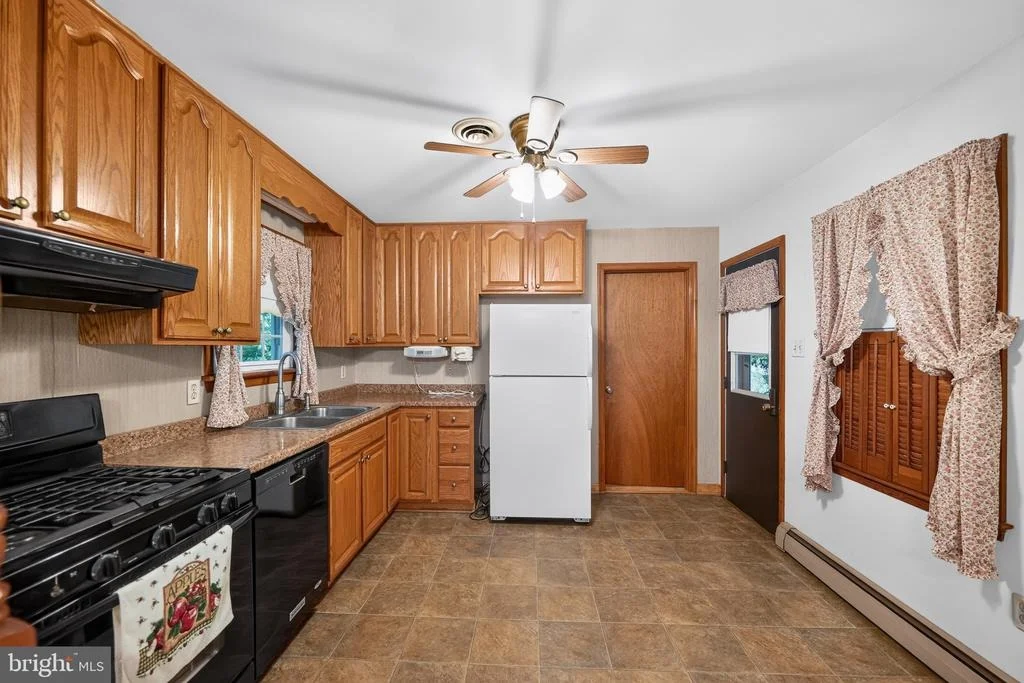 Photo of 9810 WOODSBORO ROAD