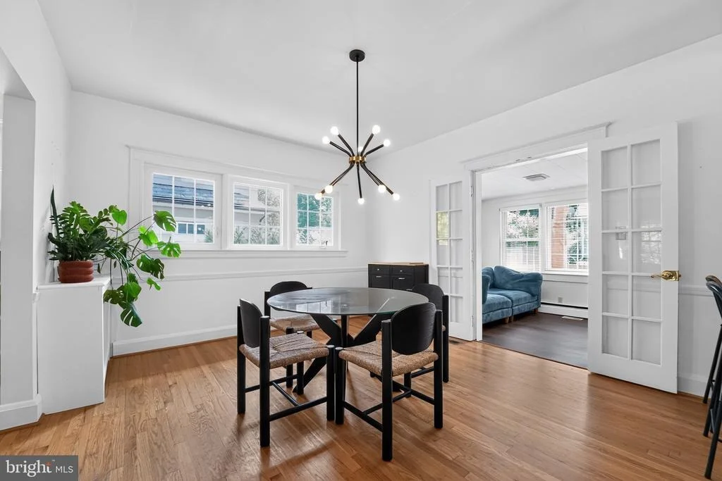 Photo of 2411 EVERTON ROAD