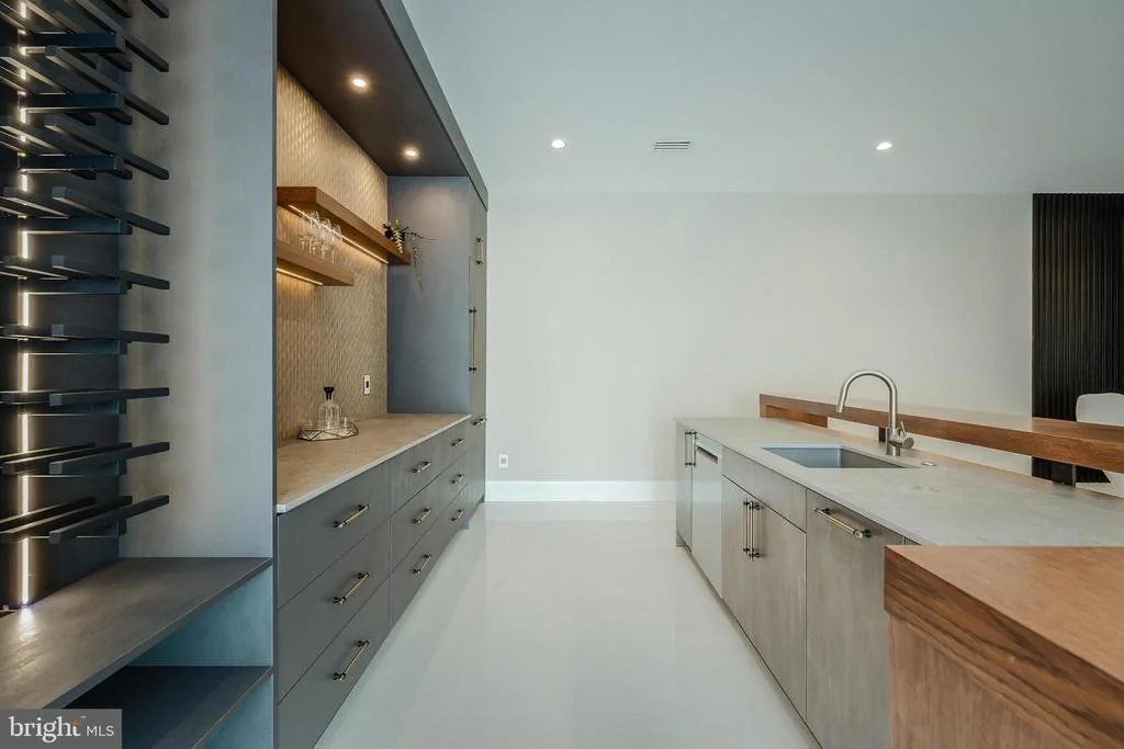 Photo of 7841 OLD DOMINION DRIVE