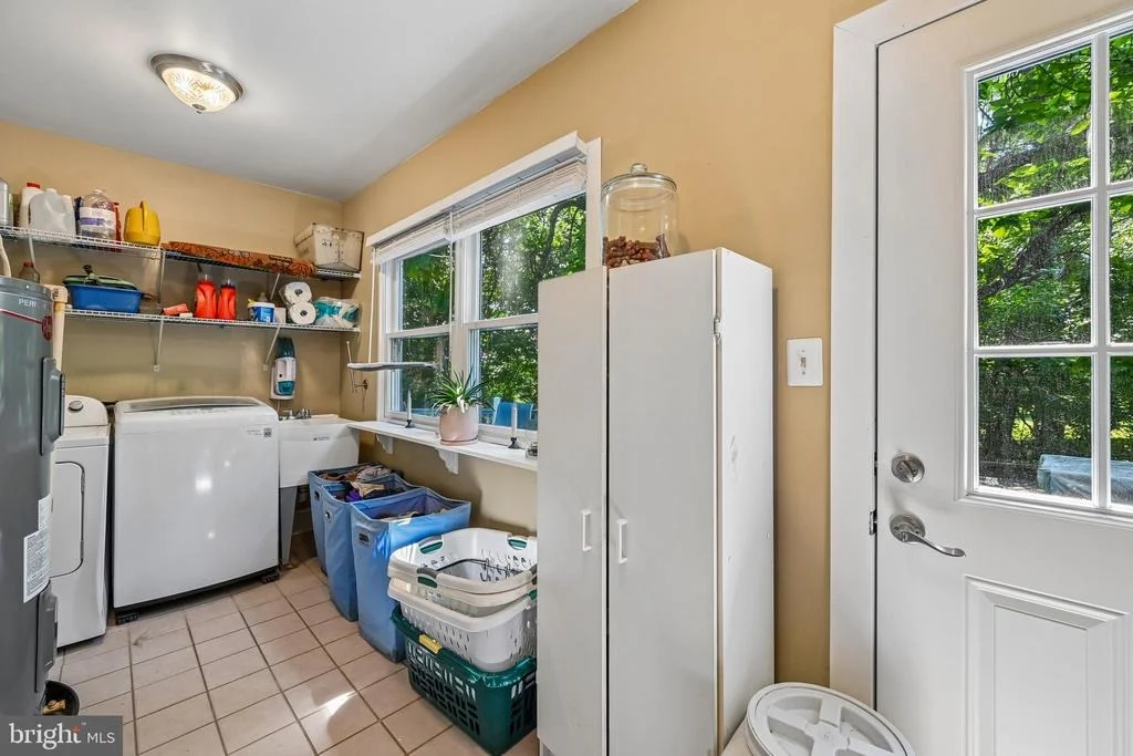 Photo of 20925 CLARKSBURG ROAD