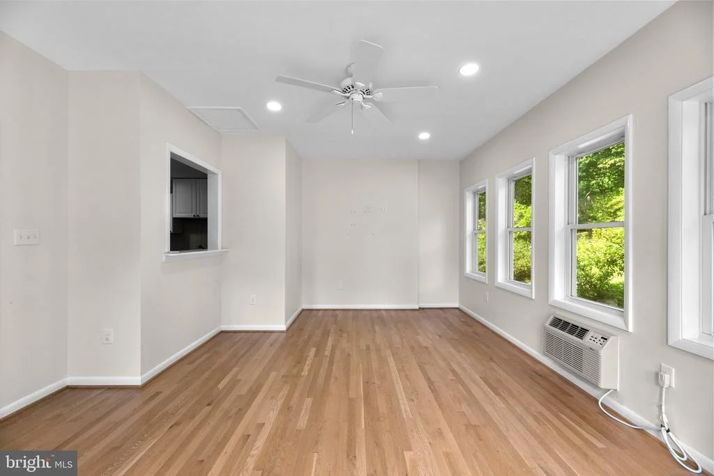 Photo of 7002 FITZPATRICK DRIVE