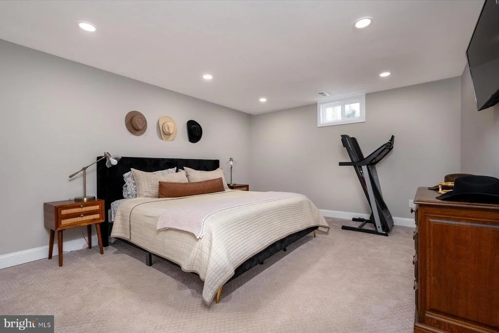 Photo of 136 COLLINGTON COURT
