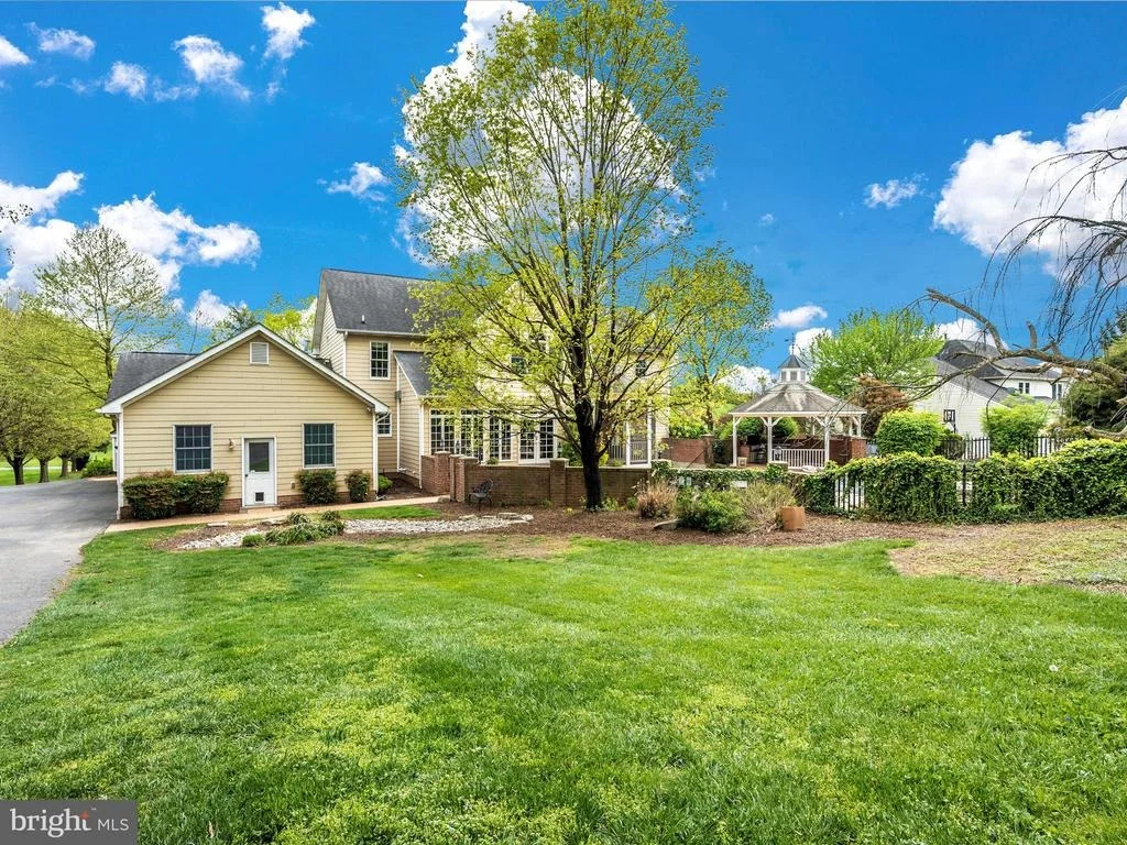 Photo of 6100 EDMONT DRIVE