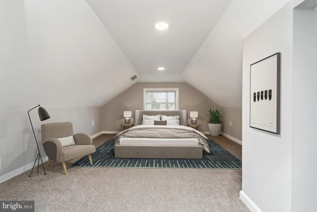 Photo of 51 BROADSHIP ROAD